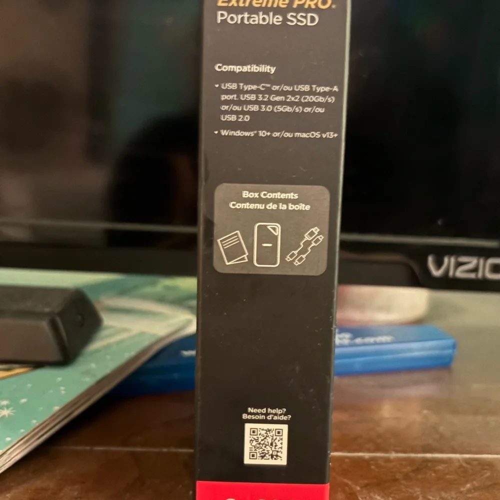 SanDisc Extreme Portable Pro Black and Red SSD 4TB